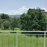 וילה Nora Garden